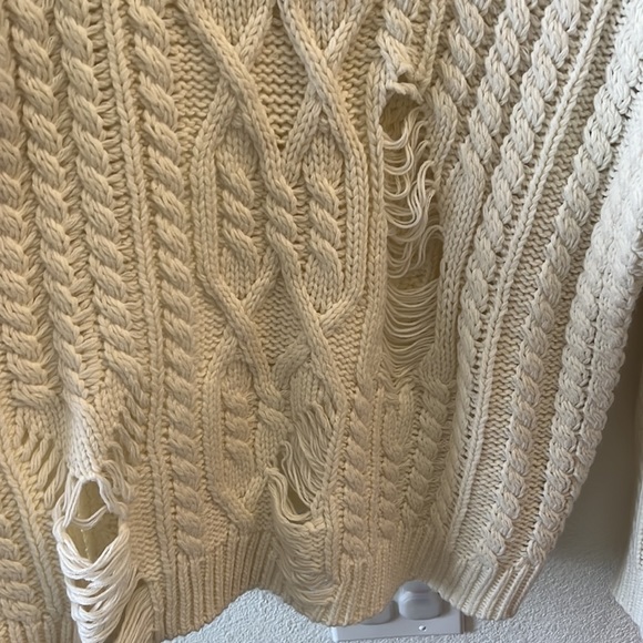 JOA Oversized Distressed Crewneck Sweater sz S - Picture 4 of 8